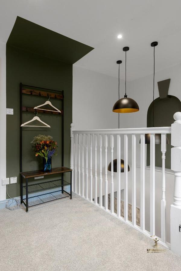Luxe Courtyard Apartment For 4 Near Exeter City Centre Extérieur photo