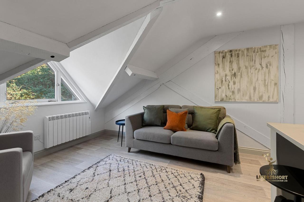 Luxe Courtyard Apartment For 4 Near Exeter City Centre Extérieur photo